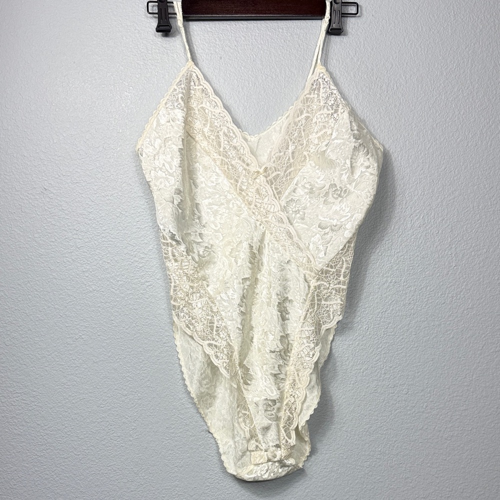 Vintage Lady Cameo Dallas Sexy Teddy